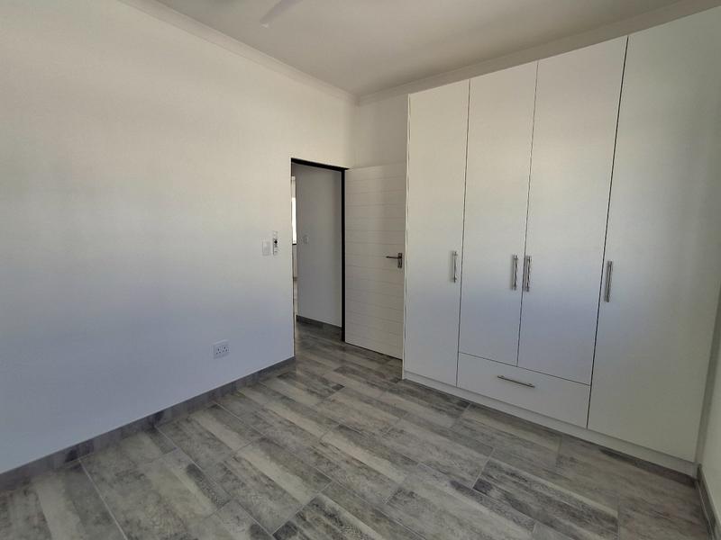 To Let 3 Bedroom Property for Rent in Britannia Bay Western Cape